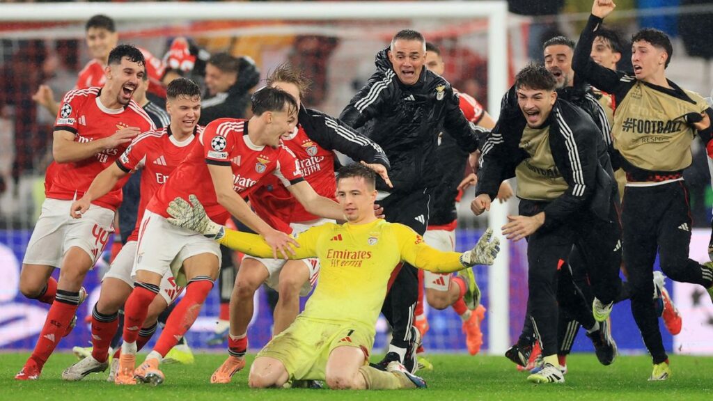 Spektakulärer Trubin Kopfball Tor: Benfica in UCL Playoffs